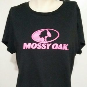 "Mossy Oak" T-shirt